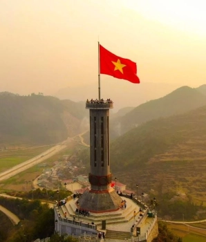 Aventure de 4 jours à Ha Giang: voyage au cœur des montagnes sacrées