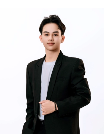 Khanh Nguyen