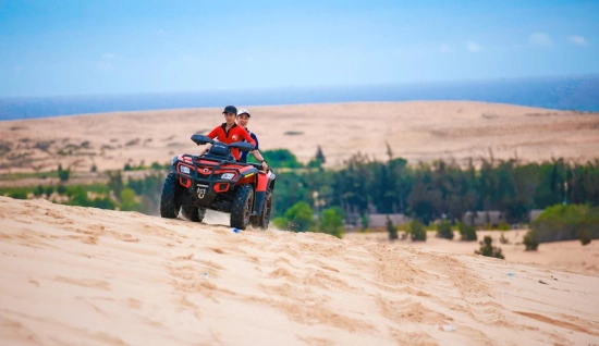 Voyage à Mui Ne - Phan Thiet 3 jours: Profitez de la musique au bord de la plage