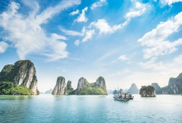 Hanoï - Baie d'Halong (B/L/D)