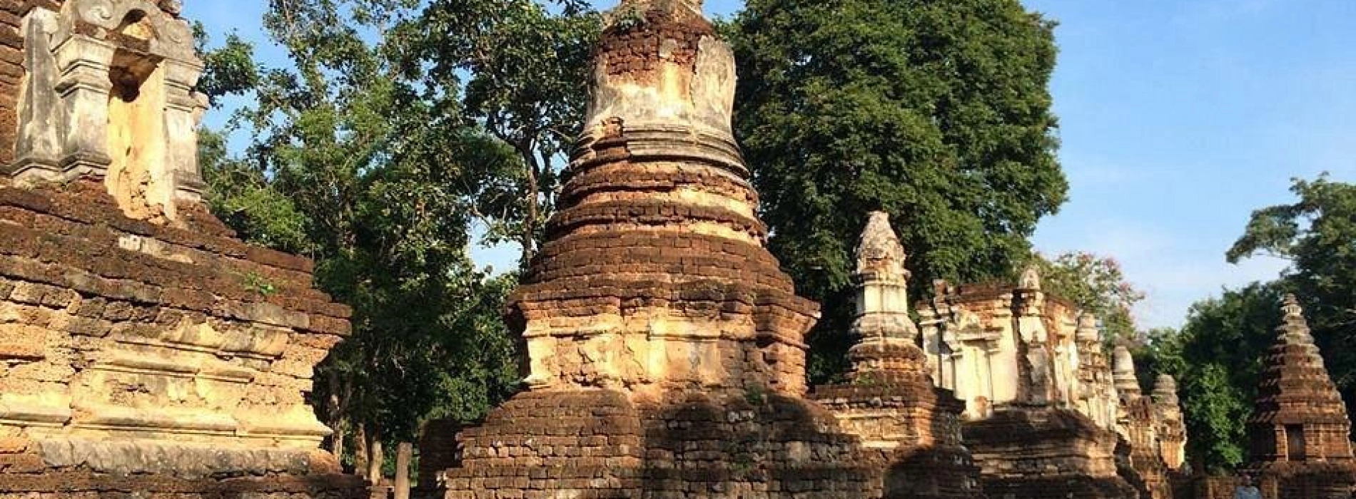 Wat Chedi Chet Thaeo