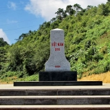 Circuit transfrontalier Vietnam-Laos 3 jours 2 nuits:  Hanoï, Moc Chau et Sam Nua authentique