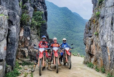 Quang Uyen – Ban Gioc – Cao Bang (B/-/-)
