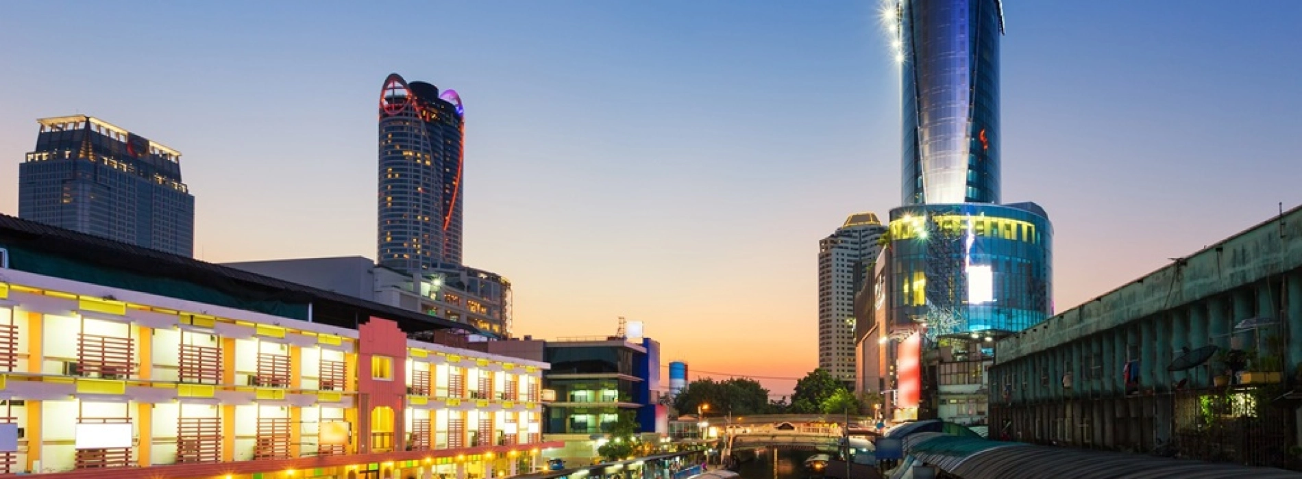 Top 7 moyens de se déplacer à Bangkok en bateau : guide du transport fluvial