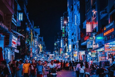 Départ de Ho Chi Minh-Ville (B/-/-)