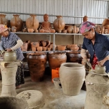 Circuit au Centre du Vietnam 4 jours: Village de poterie de Bau Truc et culture Champa