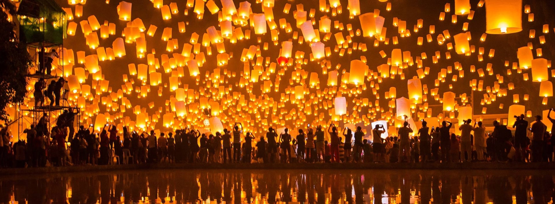 Fête de Yi Peng 2025 : Où lancer ses lanternes à Chiang Mai ?