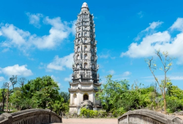 Hanoï – Village de marionnettes sur l’eau de Hong Quang – Pagode de Co Le – Hai Hau – Village de Pham Phao – Ecohost (-/L/D)