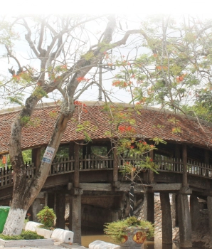 Circuit 2 jours à Nam Dinh: Culture, artisanat et vie locale