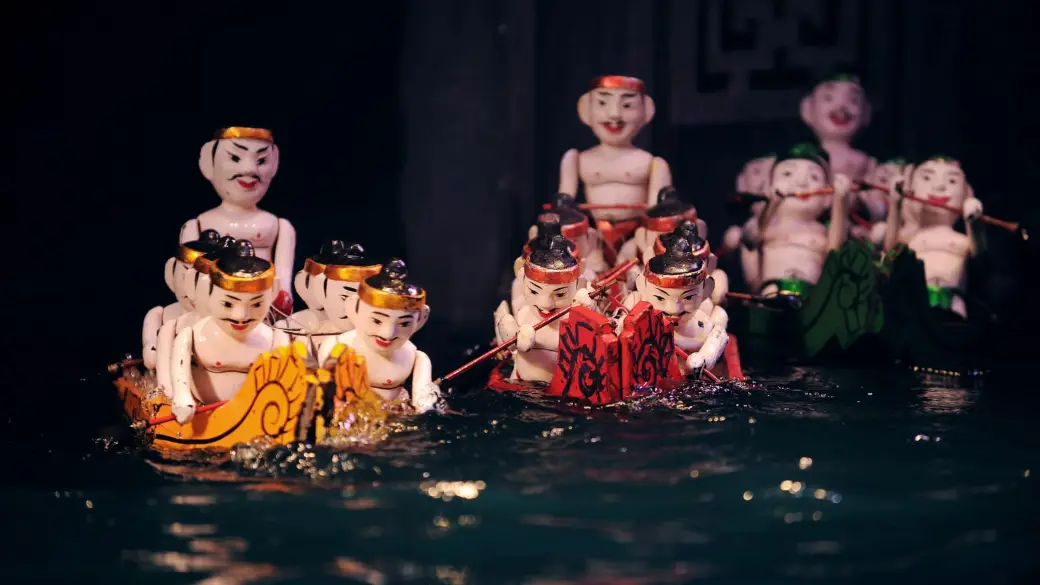 Visite d'une journée complète de la ville d'Hanoi - Spectacle privé de marionnettes sur l'eau avec l'artisan Liem