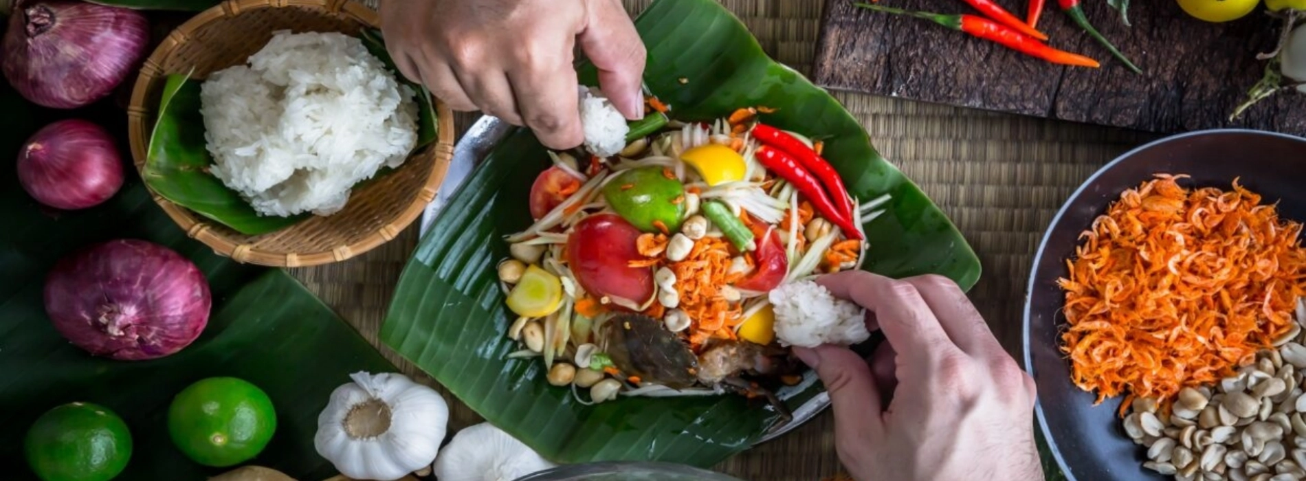 Street food au Laos : guide des meilleures spécialités à déguster