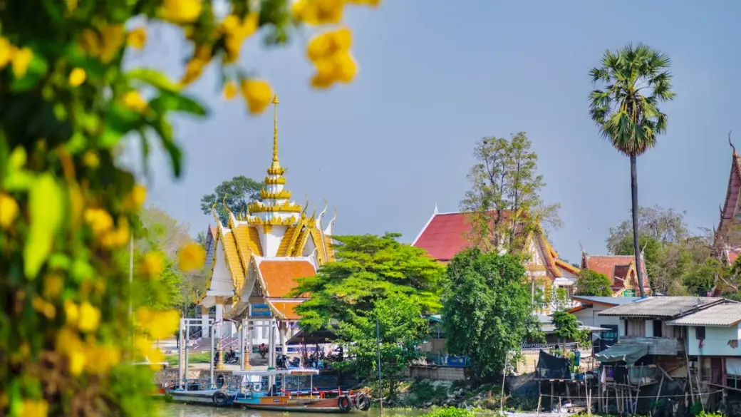 Ayutthaya – Visite de la ville – Train de nuit pour Chiang Mai