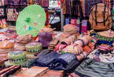 Marché de Bac Ha – Sapa – Train de nuit (B/L)