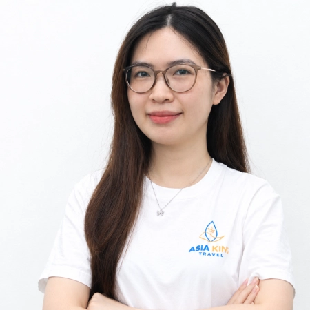 Helen Le