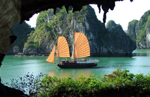 Jonque privée en baie d’Halong : le guide pour bien choisir